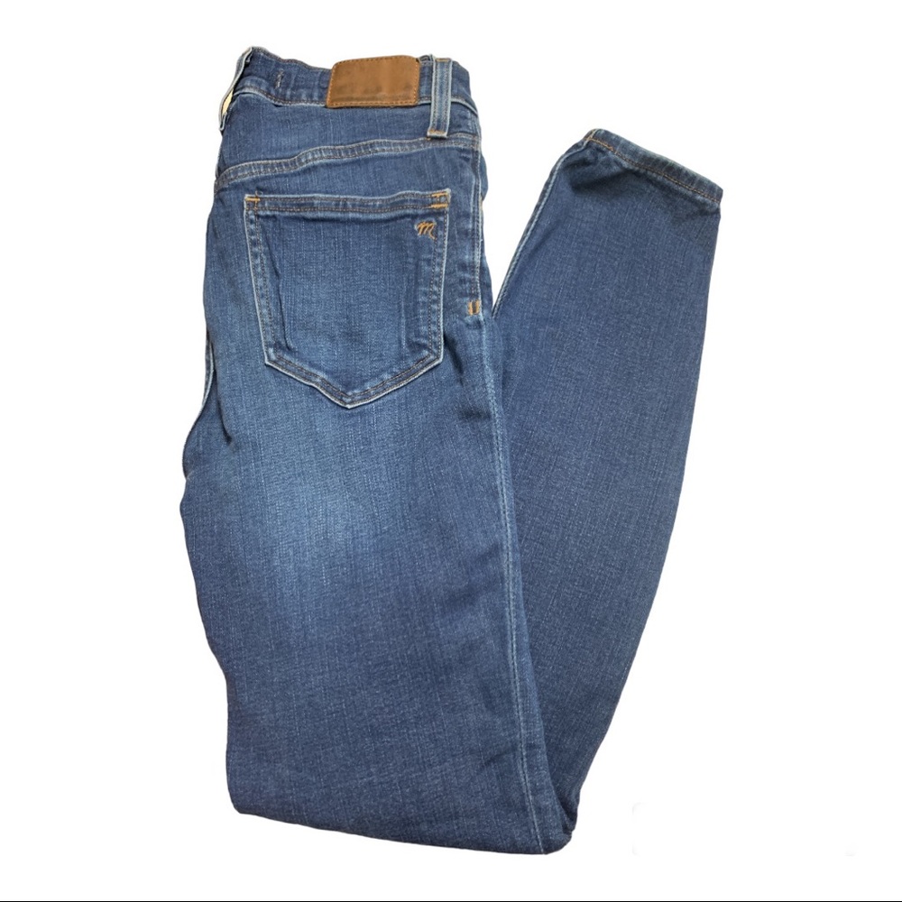 Madewell 9” Mid-Rise Skinny Jean size 25 dark wash denim